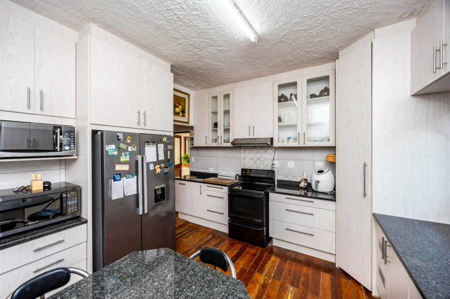 4 Bedroom Property for Sale in Gonubie Eastern Cape